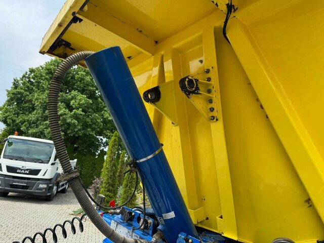 Meierling MSK 24 Kippauflieger 5.850 Kg Leergew.!! - Semirimorchio: foto 5 Meierling MSK 24 Kippauflieger 5.850 Kg Leergew.!! - Semirimorchio: foto 5