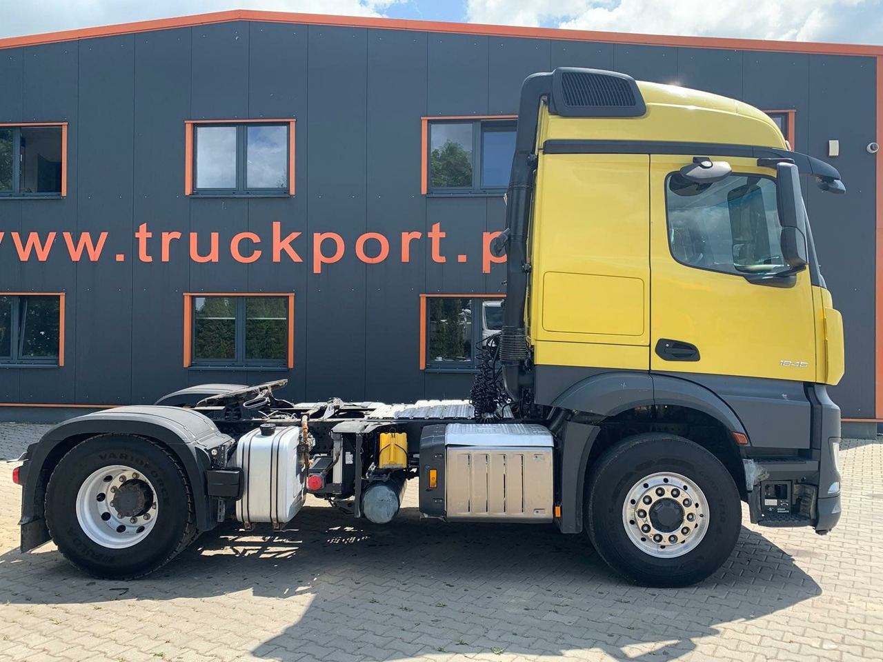 Mercedes-Benz 1846 4x4 HAD Euro 6 Kipphydraulik - Trattore stradale: foto 4 Mercedes-Benz 1846 4x4 HAD Euro 6 Kipphydraulik - Trattore stradale: foto 4