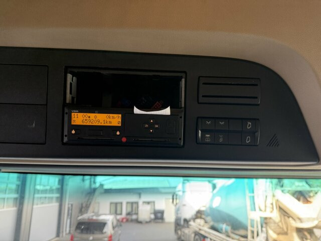 Mercedes-Benz Actros 1845 SZM 4x2 Retarder Kipph. - Trattore stradale: foto 3 Mercedes-Benz Actros 1845 SZM 4x2 Retarder Kipph. - Trattore stradale: foto 3