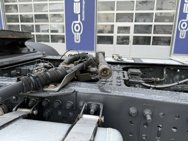 Mercedes-Benz MB Actros 1845 LS Sattelzugmaschine 4x2 - Trattore stradale: foto 2 Mercedes-Benz MB Actros 1845 LS Sattelzugmaschine 4x2 - Trattore stradale: foto 2