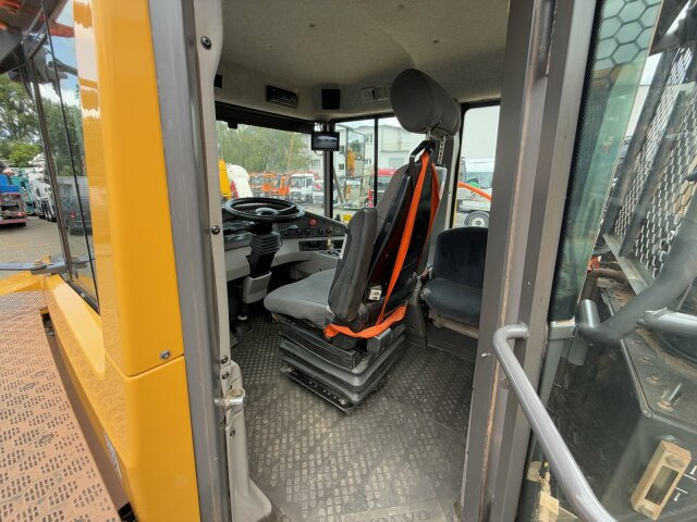 Volvo A25G Dumper 10.069 h Baujahr 2021 - Dumper articolato: foto 5 Volvo A25G Dumper 10.069 h Baujahr 2021 - Dumper articolato: foto 5