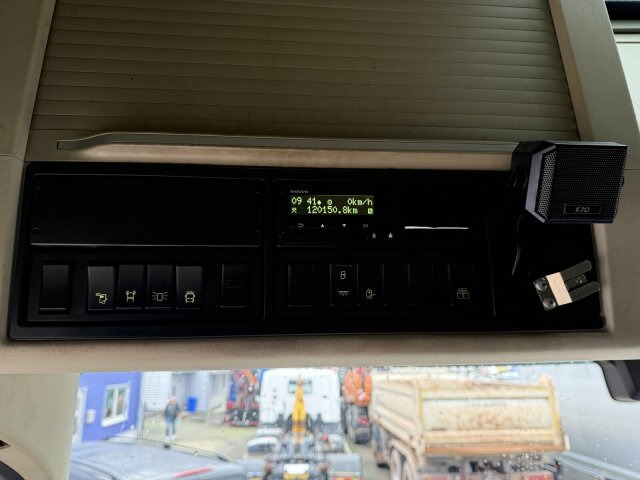 Volvo FH 510 8x4 Holztransporter Kran PENZ *Anhänger - Camion trasporto legname, Camion con gru: foto 3 Volvo FH 510 8x4 Holztransporter Kran PENZ *Anhänger - Camion trasporto legname, Camion con gru: foto 3