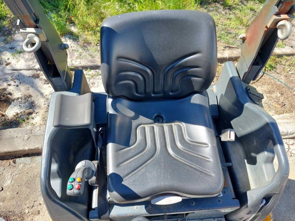 Bomag BW 120 AD-5 - Rullo stradale: foto 4 Bomag BW 120 AD-5 - Rullo stradale: foto 4