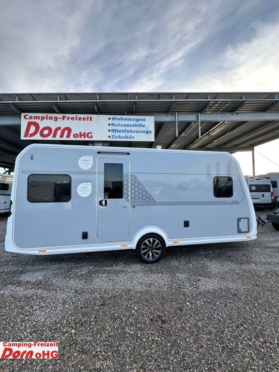 Knaus Azur 500 FU ehem. Messefahrzeug Knaus Azur 500 FU ehem. Messefahrzeug - Caravan: foto 1 Knaus Azur 500 FU ehem. Messefahrzeug Knaus Azur 500 FU ehem. Messefahrzeug - Caravan: foto 1