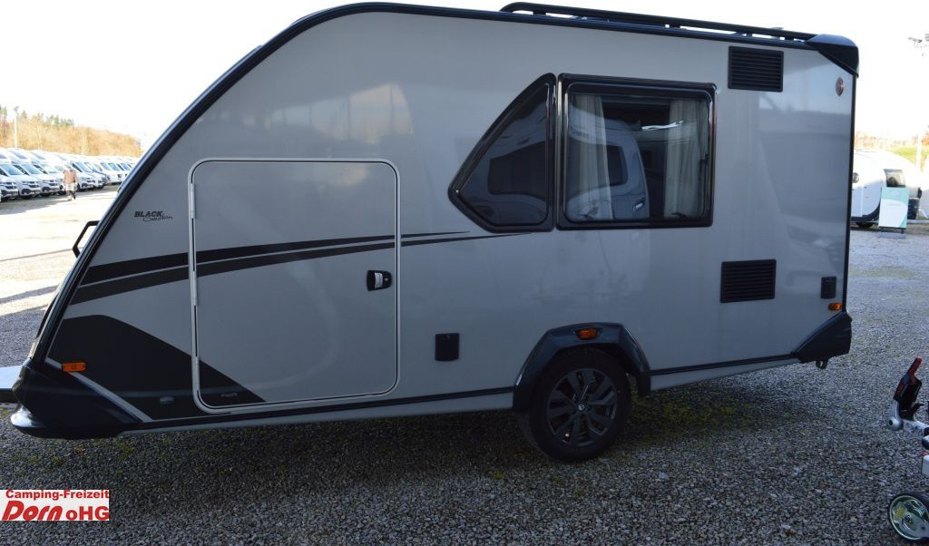 Knaus Sport&Fun 480 QL Black Selection Dachklima - Caravan: foto 5 Knaus Sport&Fun 480 QL Black Selection Dachklima - Caravan: foto 5