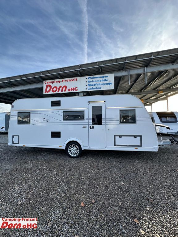 Tabbert Cazadora 550 DMK 2,5 ehem. Messefahrzeug Tabbert Cazadora 550 DMK 2,5 ehem. Messefahrzeug - Caravan: foto 1 Tabbert Cazadora 550 DMK 2,5 ehem. Messefahrzeug Tabbert Cazadora 550 DMK 2,5 ehem. Messefahrzeug - Caravan: foto 1