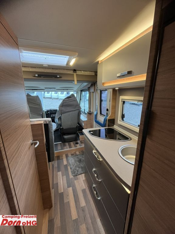 Motorhome nuovo Weinsberg CaraCore 650 MEG Automatik/180PS Weinsberg CaraCore 650 MEG Automatik/180PS: foto 17 Motorhome nuovo Weinsberg CaraCore 650 MEG Automatik/180PS Weinsberg CaraCore 650 MEG Automatik/180PS: foto 17