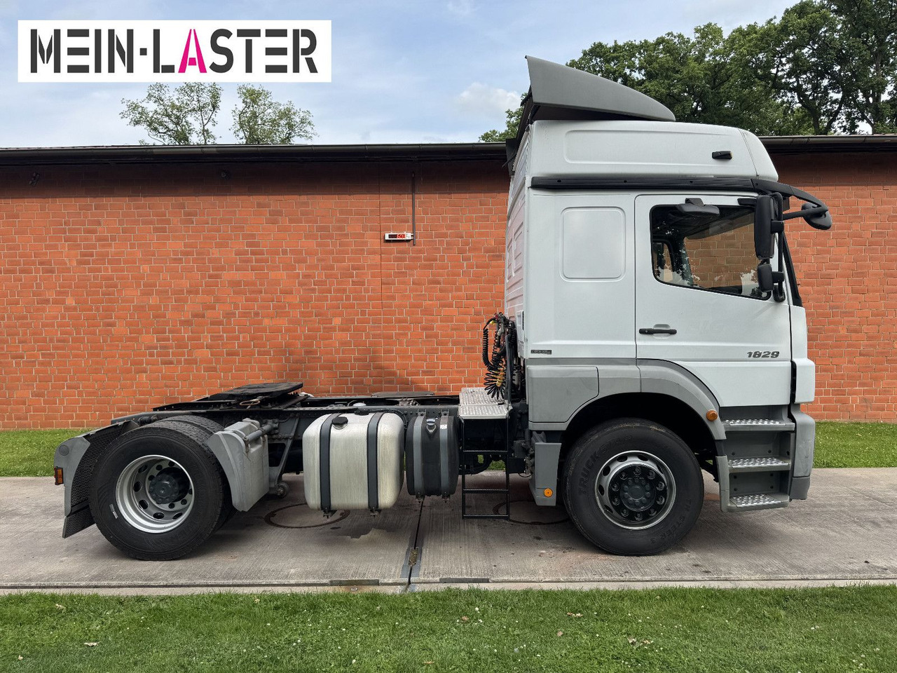 Mercedes-Benz Axor 1829 nur 170.070 km Bett Klima - Trattore stradale: foto 3 Mercedes-Benz Axor 1829 nur 170.070 km Bett Klima - Trattore stradale: foto 3