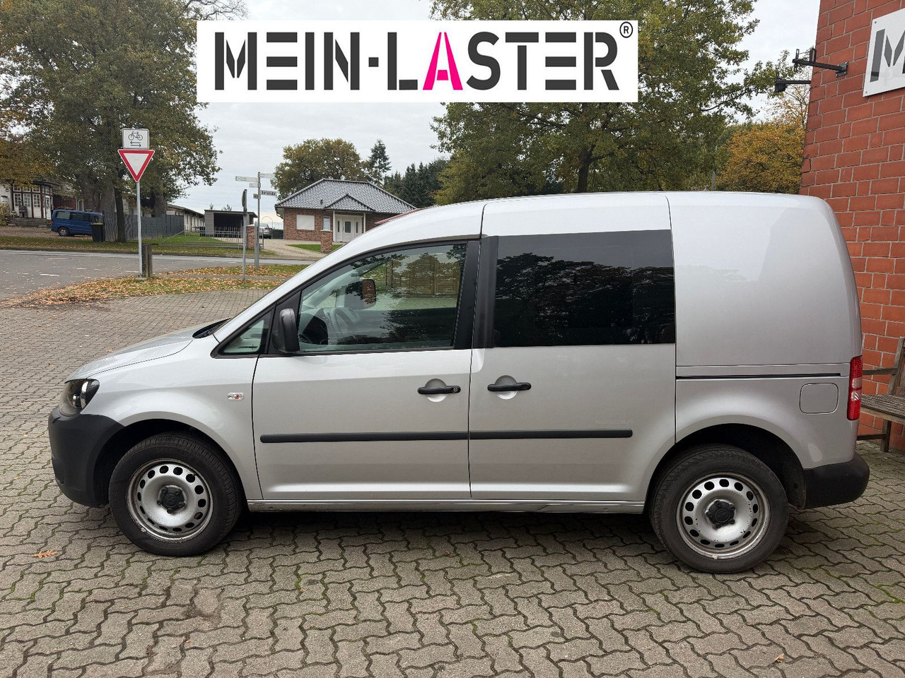 Volkswagen Caddy 2.0 TDI Kasten Soccer 4Motion Automatik - Station wagon: foto 4 Volkswagen Caddy 2.0 TDI Kasten Soccer 4Motion Automatik - Station wagon: foto 4