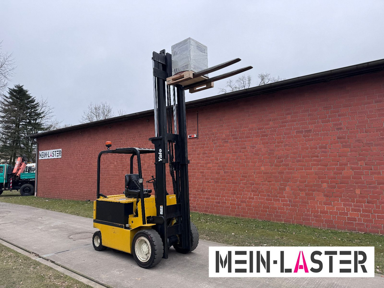 Yale ERP 40 AKE 4.000 kg - 3,6 m Zusatzhydraulik 1.Hd - Carrello elevatore elettrico: foto 3 Yale ERP 40 AKE 4.000 kg - 3,6 m Zusatzhydraulik 1.Hd - Carrello elevatore elettrico: foto 3