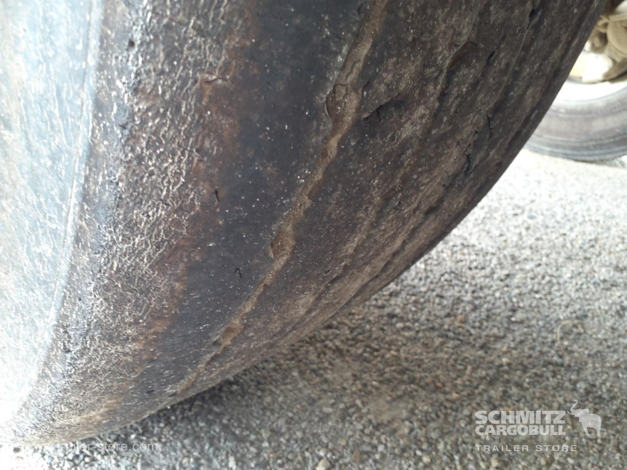 SCHMITZ Tipper Steel half pipe body 26m³ - Semirimorchio ribaltabile: foto 4 SCHMITZ Tipper Steel half pipe body 26m³ - Semirimorchio ribaltabile: foto 4