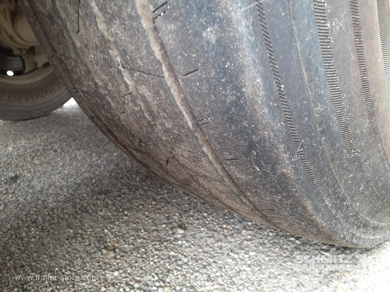 SCHMITZ Tipper Steel half pipe body 26m³ - Semirimorchio ribaltabile: foto 5 SCHMITZ Tipper Steel half pipe body 26m³ - Semirimorchio ribaltabile: foto 5