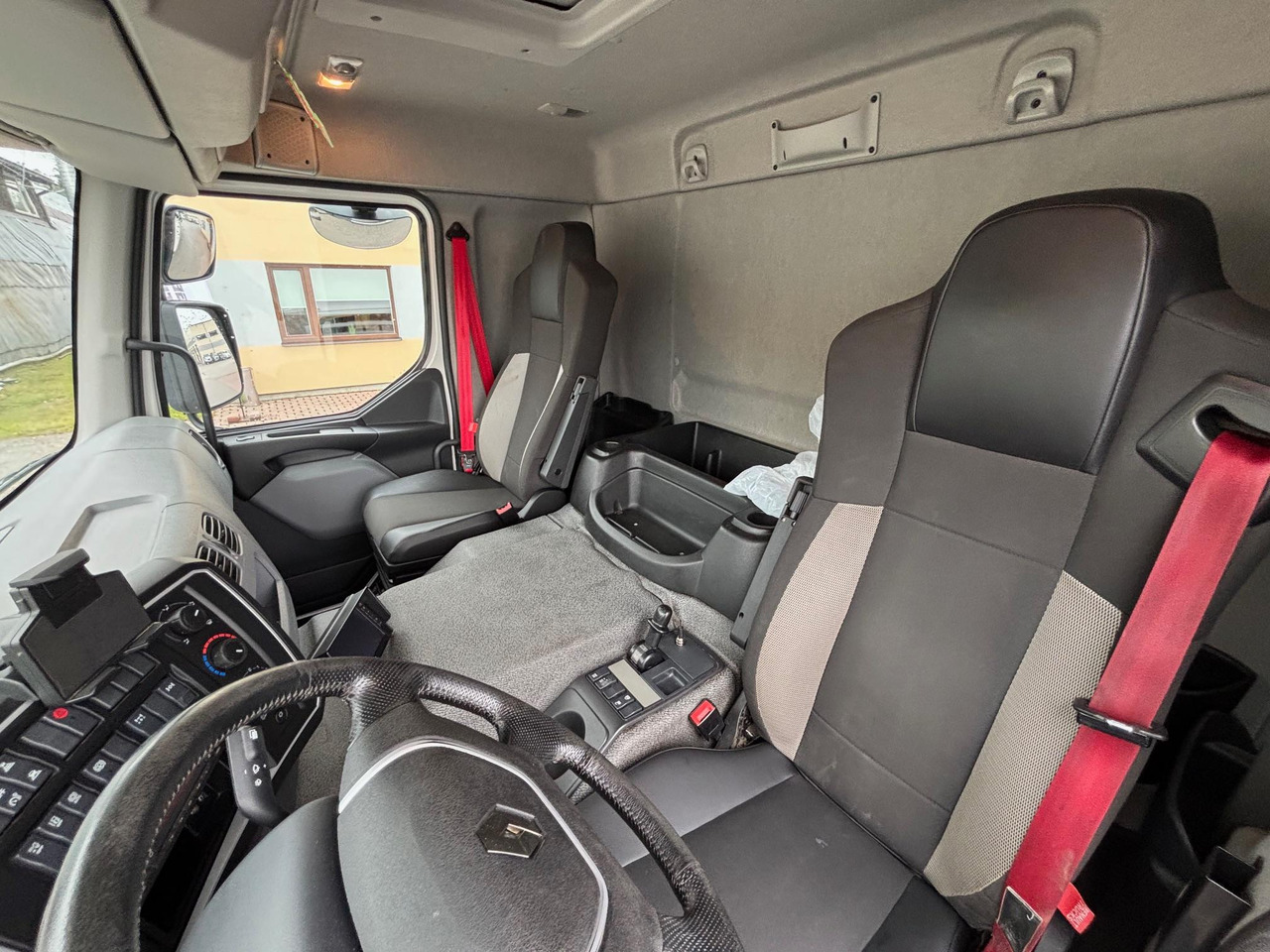 Autocarro furgonato RENAULT D WIDE 320: foto 13