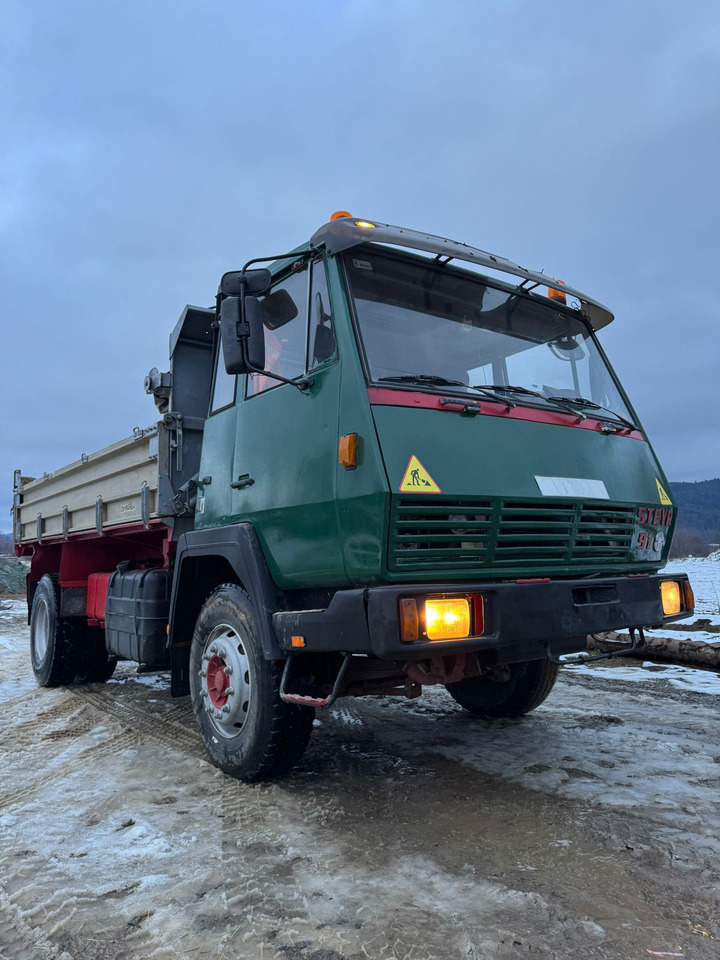 STEYR 320 - Autocarro ribaltabile: foto 1 STEYR 320 - Autocarro ribaltabile: foto 1