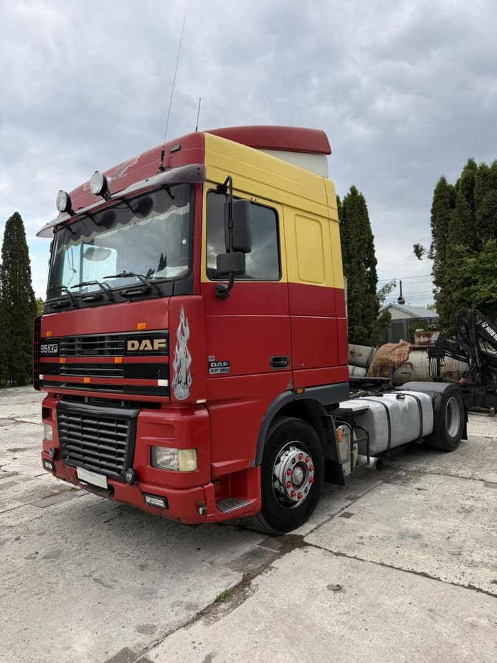 DAF XF 95.380 - Trattore stradale: foto 1 DAF XF 95.380 - Trattore stradale: foto 1