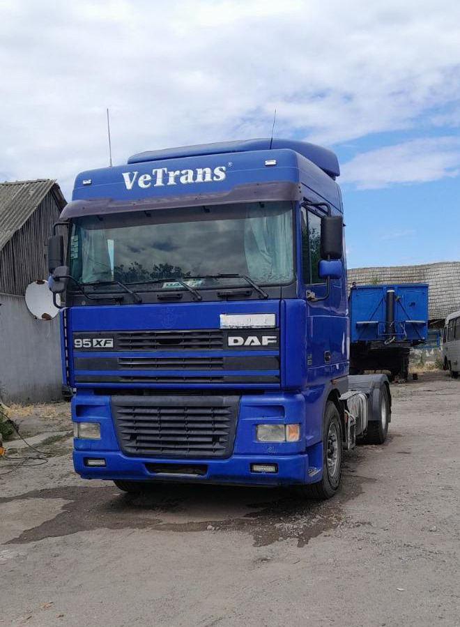 DAF XF 95.380 - Trattore stradale: foto 2 DAF XF 95.380 - Trattore stradale: foto 2