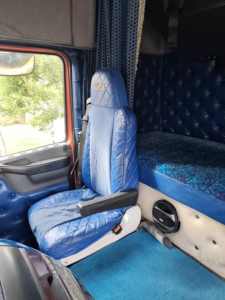 Trattore stradale DAF XF 95.430: foto 12