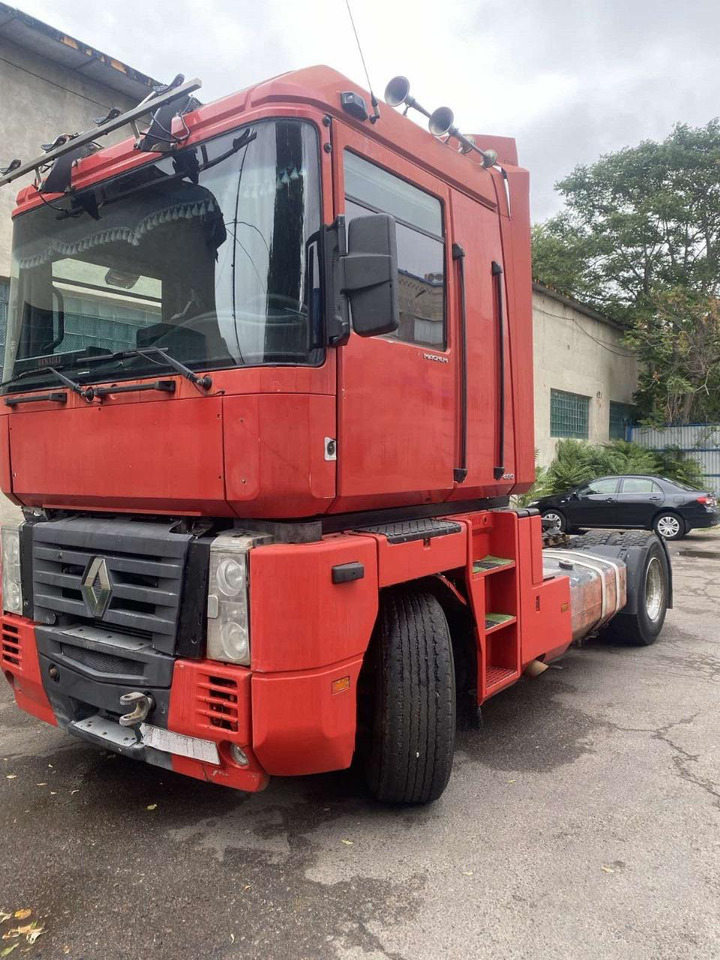 RENAULT Magnum 480 - Trattore stradale: foto 4 RENAULT Magnum 480 - Trattore stradale: foto 4