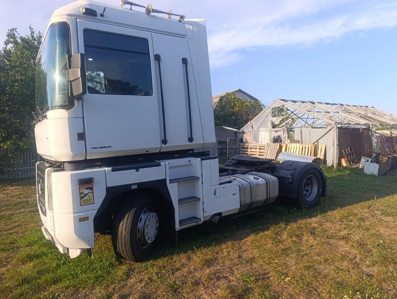 RENAULT Magnum 480 - Trattore stradale: foto 2 RENAULT Magnum 480 - Trattore stradale: foto 2