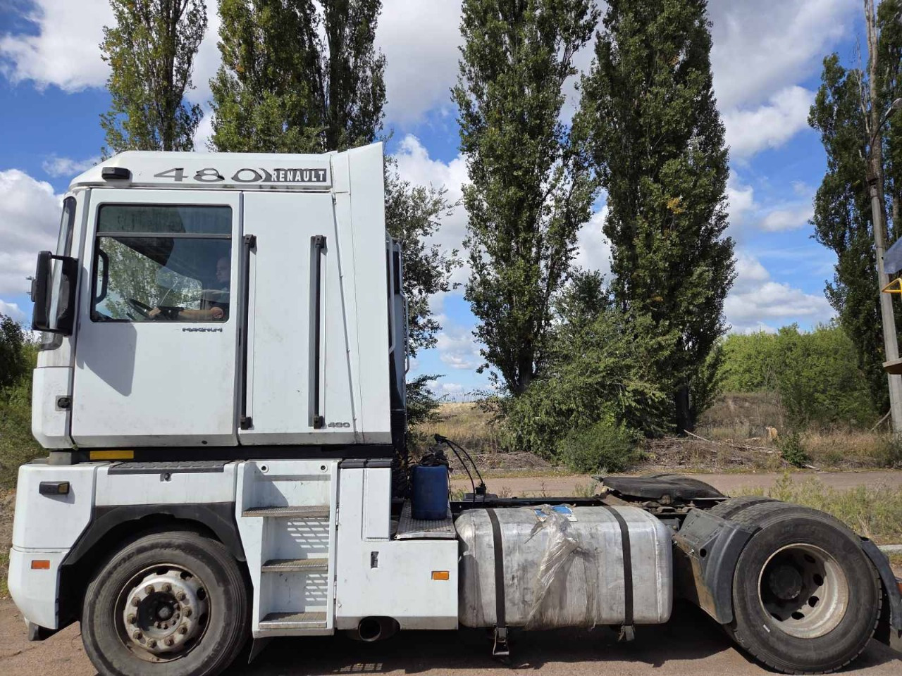 RENAULT Magnum 480 - Trattore stradale: foto 3 RENAULT Magnum 480 - Trattore stradale: foto 3