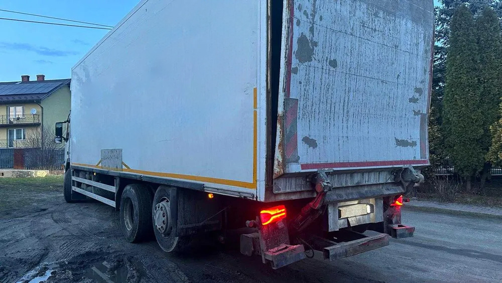 VOLVO FM9.340 - Autocarro frigorifero: foto 3 VOLVO FM9.340 - Autocarro frigorifero: foto 3