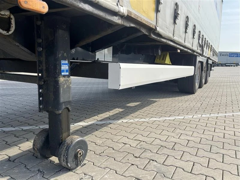 Krone 100x 2015 XL MEGA P400 HUCKEPACK - Semirimorchio furgonato: foto 5 Krone 100x 2015 XL MEGA P400 HUCKEPACK - Semirimorchio furgonato: foto 5