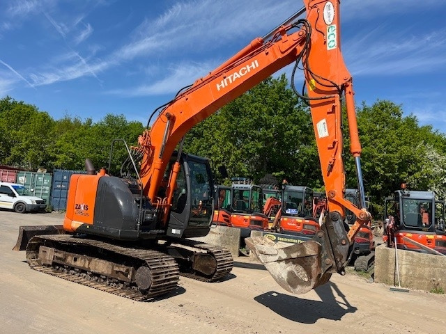 Hitachi ZX 135 US 5-B - Escavatore cingolato: foto 3 Hitachi ZX 135 US 5-B - Escavatore cingolato: foto 3