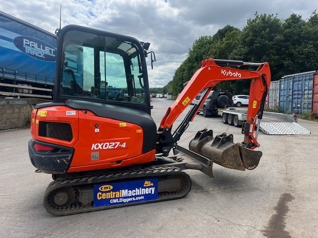 Kubota KX 027 - Miniescavatore: foto 1 Kubota KX 027 - Miniescavatore: foto 1