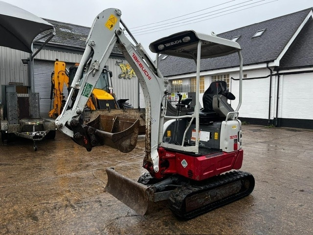 Takeuchi TB 217 R - Miniescavatore: foto 4 Takeuchi TB 217 R - Miniescavatore: foto 4