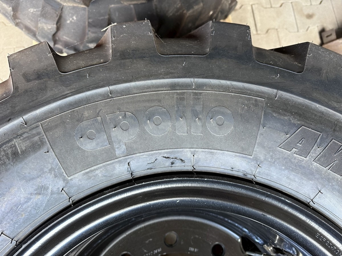 Apollo 10.00 - 20 Apollo Kompletträder - Complet tires - Pneumatico per Escavatore gommato: foto 3 Apollo 10.00 - 20 Apollo Kompletträder - Complet tires - Pneumatico per Escavatore gommato: foto 3