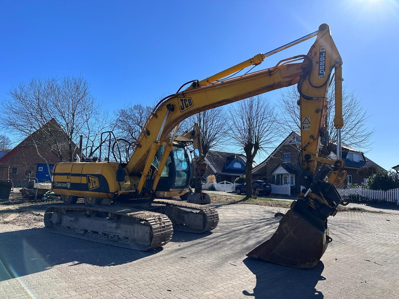 JCB JS 220 LC ISUZU Turbo 175 Hp Rototilt Klima - Escavatore cingolato: foto 1 JCB JS 220 LC ISUZU Turbo 175 Hp Rototilt Klima - Escavatore cingolato: foto 1
