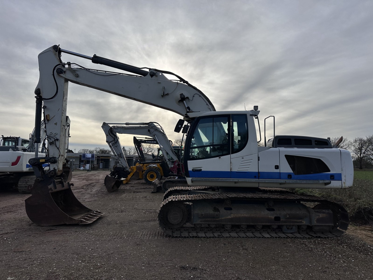 LIEBHERR R 924 LC Top Zustand !!! Kein 914- 916- 920- 926 - Escavatore cingolato: foto 1 LIEBHERR R 924 LC Top Zustand !!! Kein 914- 916- 920- 926 - Escavatore cingolato: foto 1