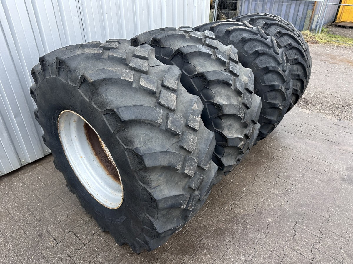 MITAS 445 / 65 R 22.5 Kompletträder - Complet tires - Pneumatico per Escavatore gommato: foto 2 MITAS 445 / 65 R 22.5 Kompletträder - Complet tires - Pneumatico per Escavatore gommato: foto 2
