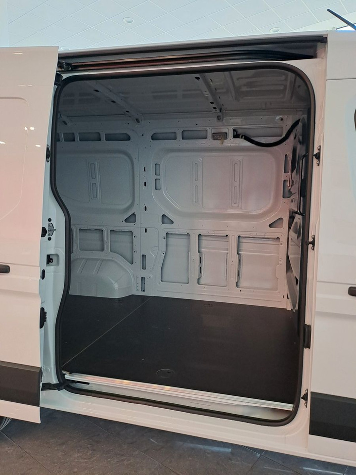 Furgone chiuso Renault Master L2H2 150 - NAV Klimaaut. Holzb. 270°: foto 6