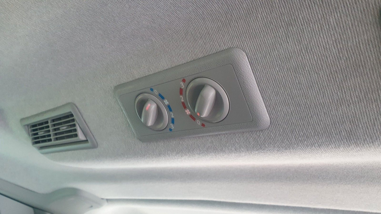 Pulmino Renault Trafic Passenger Grand Intens dCi 150: foto 10