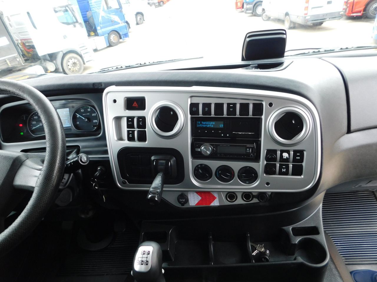 Autocarro ribaltabile Ford 3542d 6x4 dcab e6 16s2230: foto 7