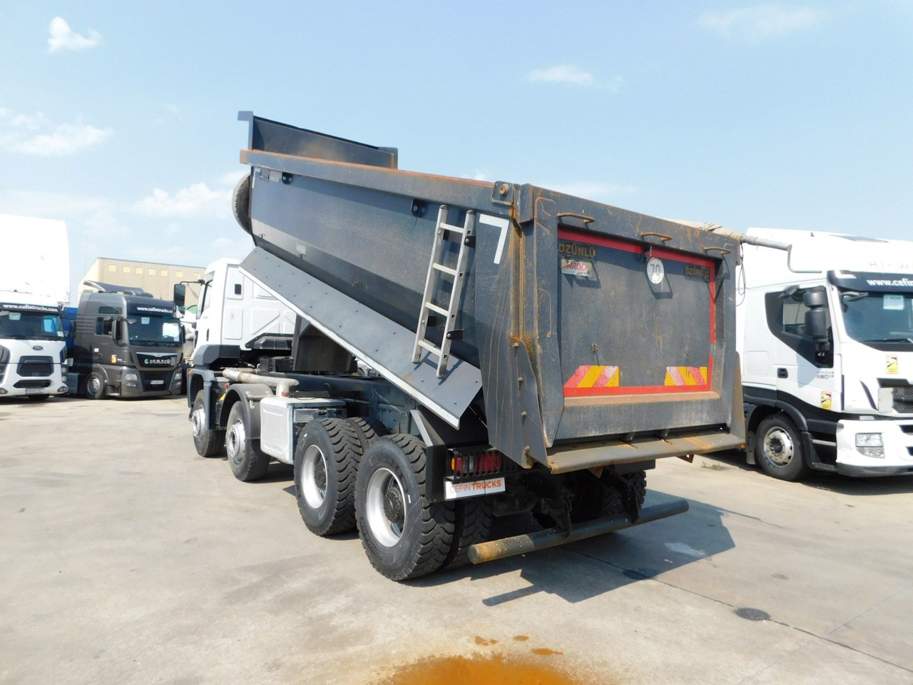 Ford 4142d 8x4 dcab e6 16s2230 - Autocarro ribaltabile: foto 4 Ford 4142d 8x4 dcab e6 16s2230 - Autocarro ribaltabile: foto 4