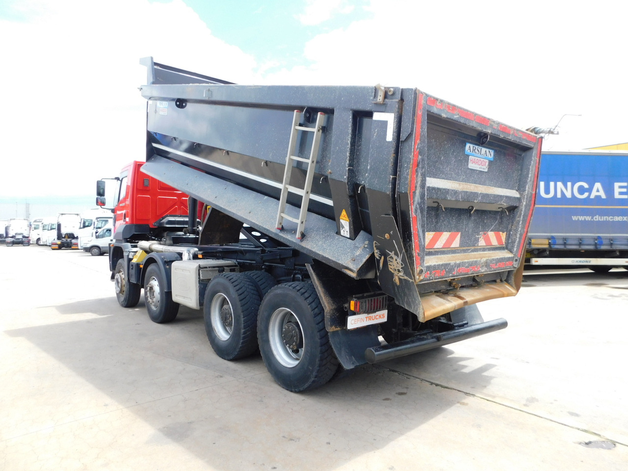 Ford 4142d 8x4 dcab e6 16s2230 ecotorq - Autocarro ribaltabile: foto 4 Ford 4142d 8x4 dcab e6 16s2230 ecotorq - Autocarro ribaltabile: foto 4