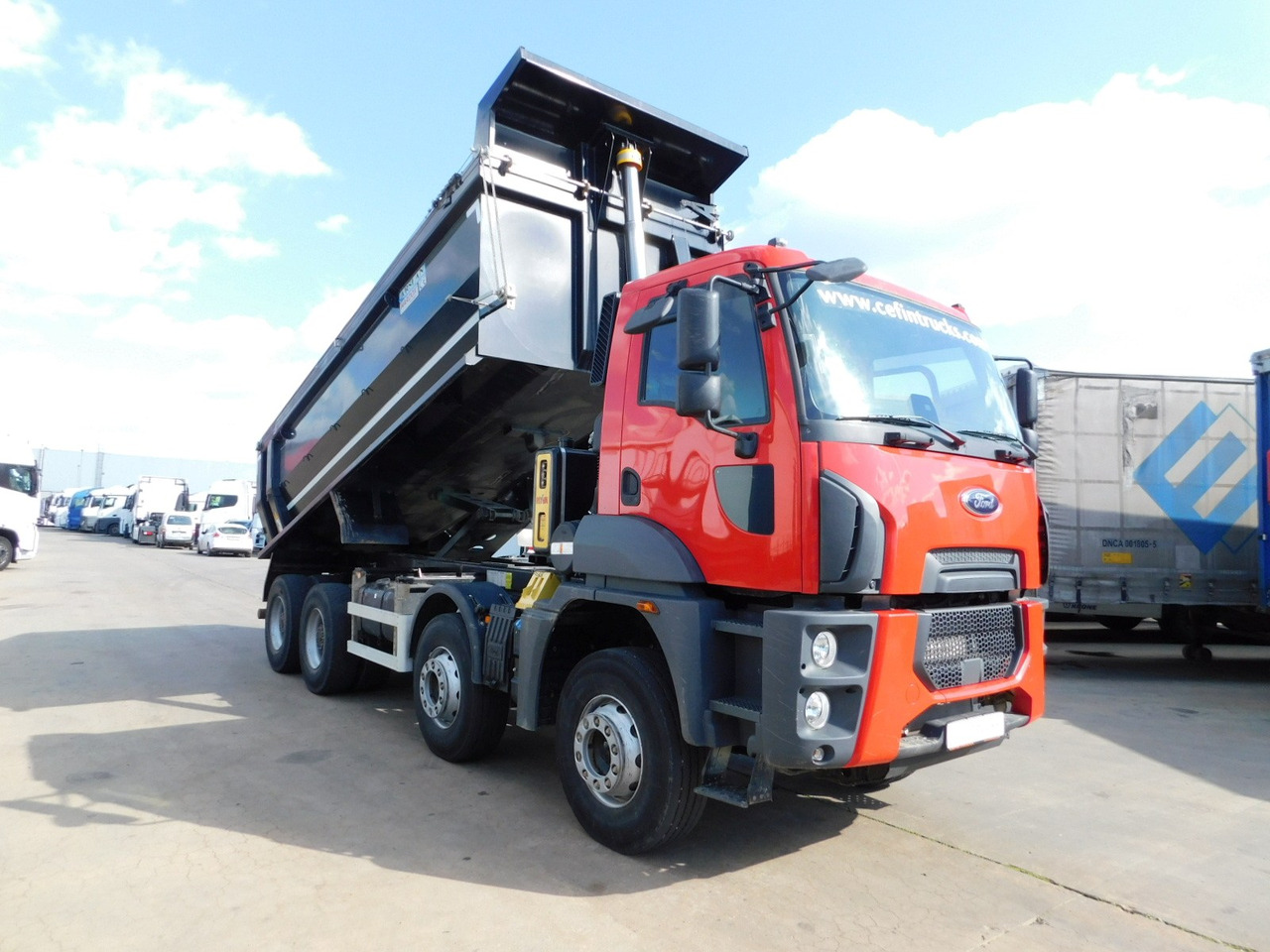 Ford 4142d 8x4 dcab e6 16s2230 ecotorq - Autocarro ribaltabile: foto 2 Ford 4142d 8x4 dcab e6 16s2230 ecotorq - Autocarro ribaltabile: foto 2