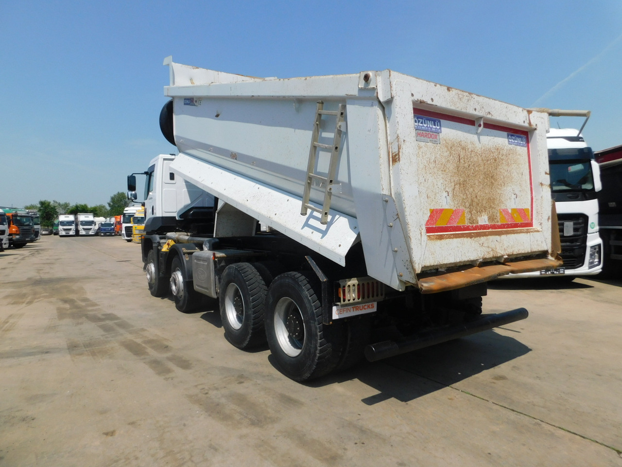 Ford 4142d 8x4 dcab e6 16s2230 ecotorq - Autocarro ribaltabile: foto 4 Ford 4142d 8x4 dcab e6 16s2230 ecotorq - Autocarro ribaltabile: foto 4
