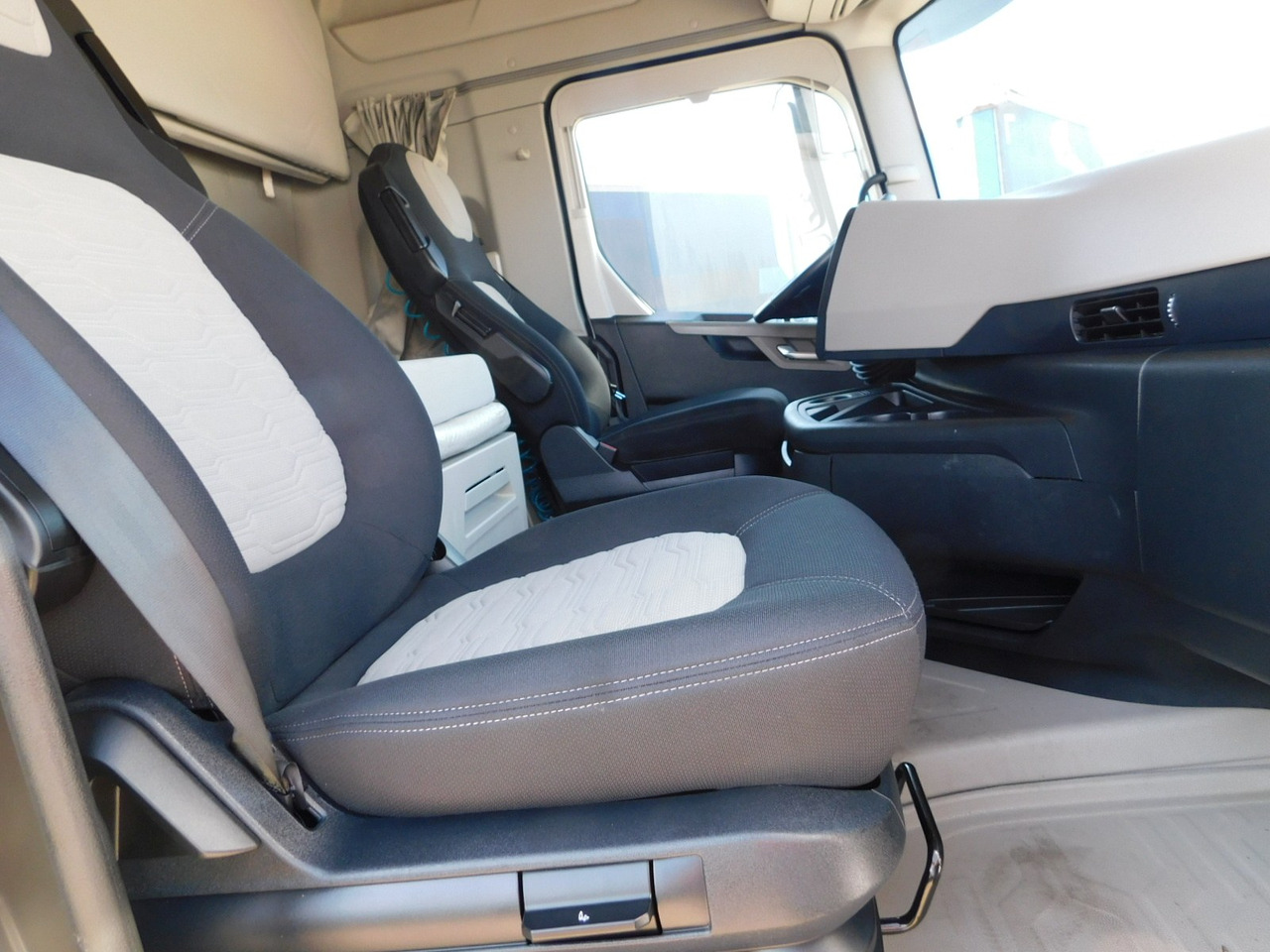 Ford F max 4x2 scab e6 12tx2620 ecotorq - Trattore stradale: foto 5 Ford F max 4x2 scab e6 12tx2620 ecotorq - Trattore stradale: foto 5