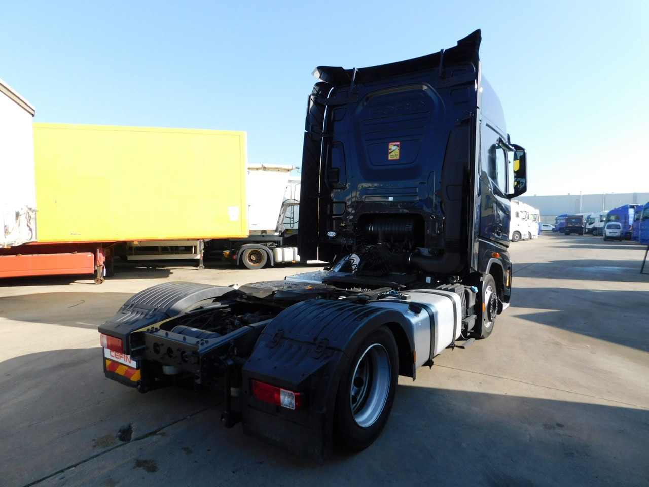 Ford F max ll 4x2 scab e6 eco 16spdamt ecotorq - Trattore stradale: foto 3 Ford F max ll 4x2 scab e6 eco 16spdamt ecotorq - Trattore stradale: foto 3