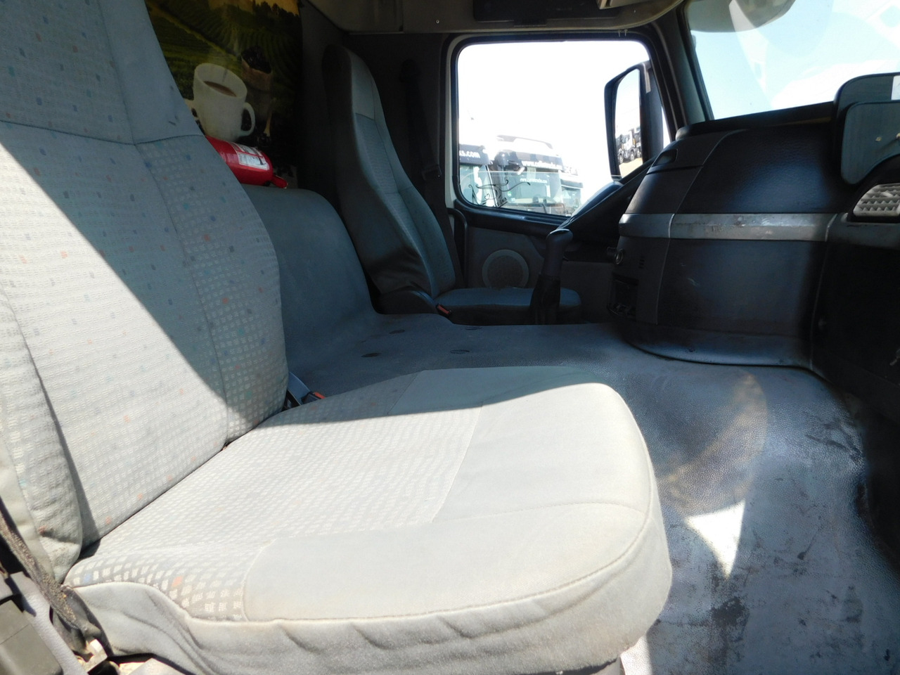 Volvo Fm 12 - Autocarro ribaltabile: foto 5 Volvo Fm 12 - Autocarro ribaltabile: foto 5