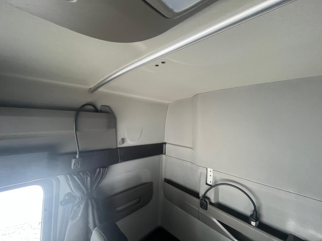 MAN TGX 18.510 4x2 BL SA ADR FL EXII EXIII Euro6 Klima - Trattore stradale: foto 3 MAN TGX 18.510 4x2 BL SA ADR FL EXII EXIII Euro6 Klima - Trattore stradale: foto 3