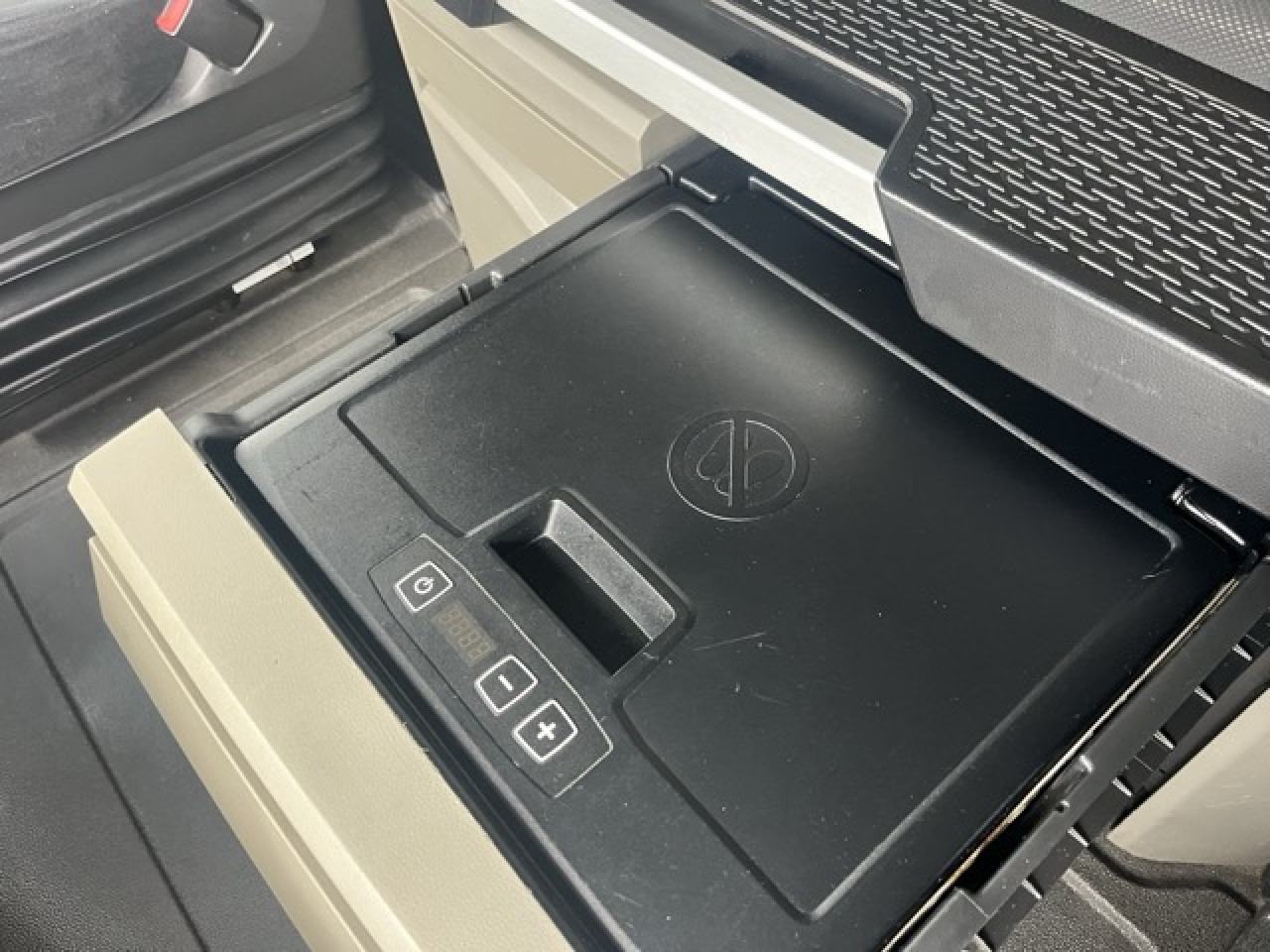 MAN TGX 18.510 4x2 LL SA Euro6 Retarder Klima ZV - Trattore stradale: foto 5 MAN TGX 18.510 4x2 LL SA Euro6 Retarder Klima ZV - Trattore stradale: foto 5