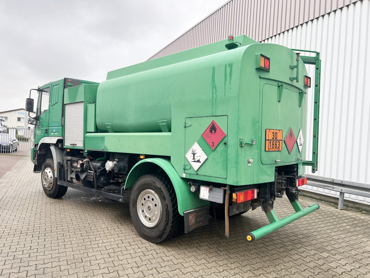 Camion cisterna 190EH30 4x4 190EH30 4x4: foto 10