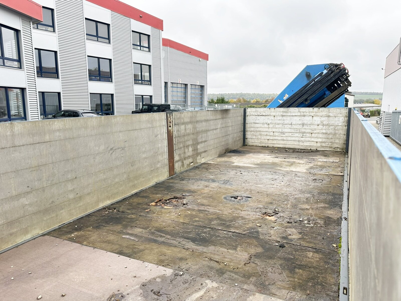 2-Achs Pritschenanhänger 2-Achs Pritschenanhänger - Rimorchio pianale/ Cassonato: foto 4 2-Achs Pritschenanhänger 2-Achs Pritschenanhänger - Rimorchio pianale/ Cassonato: foto 4