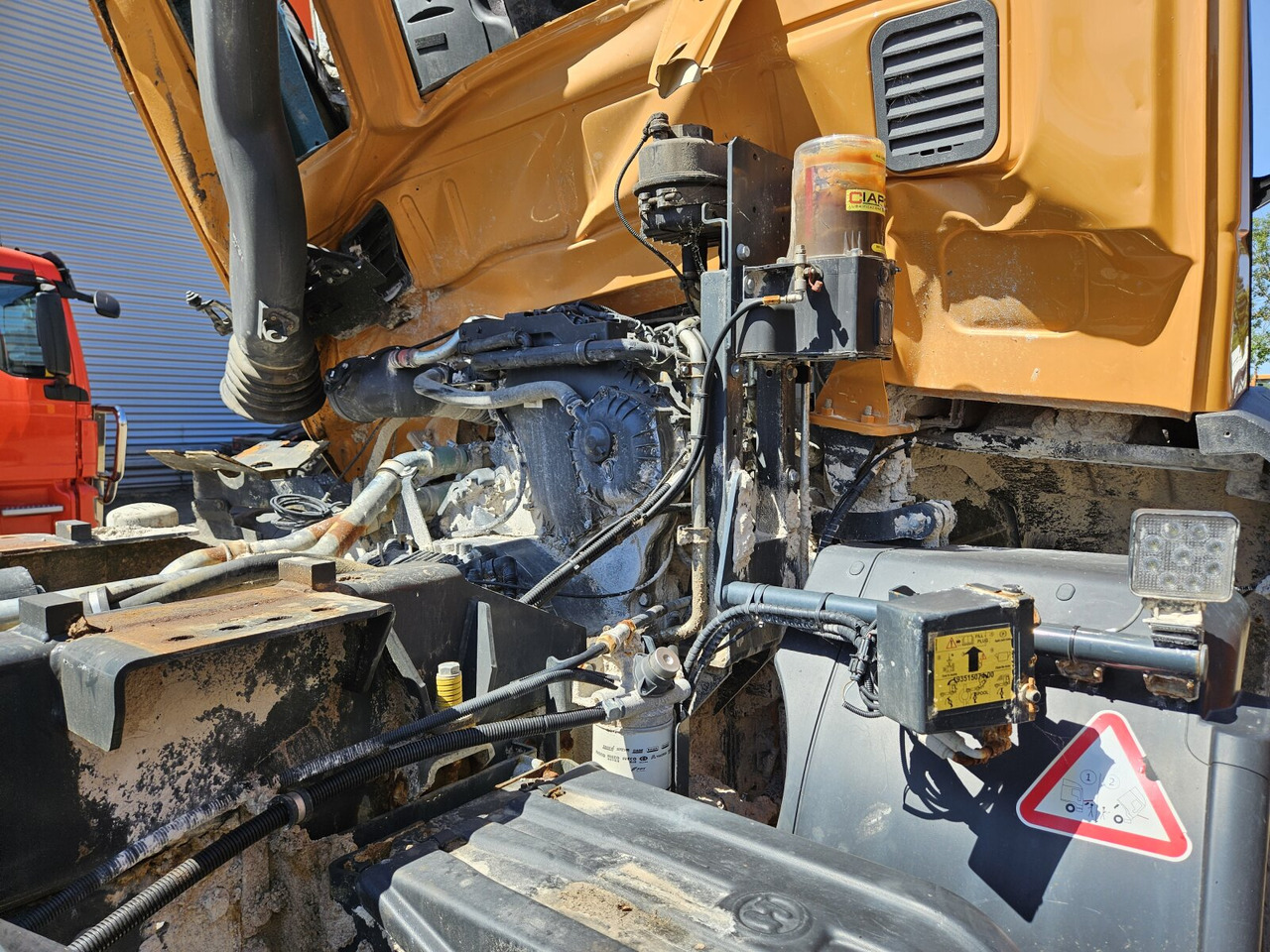 Autocarro telaio ASTRA HD9 86.50-90 8x6 ASTRA HD9 86.50-90 8x6, Unfallschaden, Cursor 13: foto 7 Autocarro telaio ASTRA HD9 86.50-90 8x6 ASTRA HD9 86.50-90 8x6, Unfallschaden, Cursor 13: foto 7