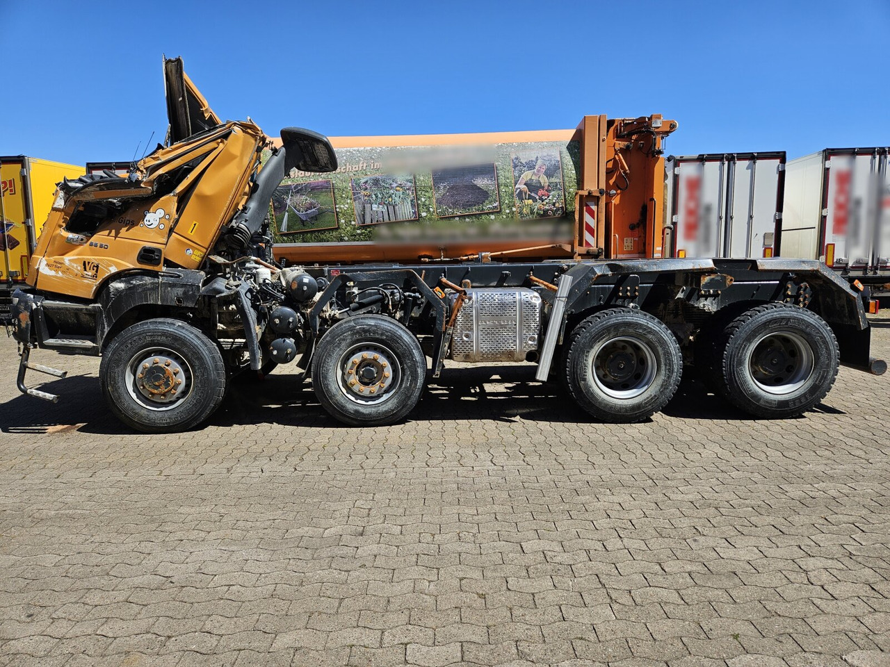 Autocarro telaio ASTRA HD9 86.50-90 8x6 ASTRA HD9 86.50-90 8x6, Unfallschaden, Cursor 13: foto 9 Autocarro telaio ASTRA HD9 86.50-90 8x6 ASTRA HD9 86.50-90 8x6, Unfallschaden, Cursor 13: foto 9