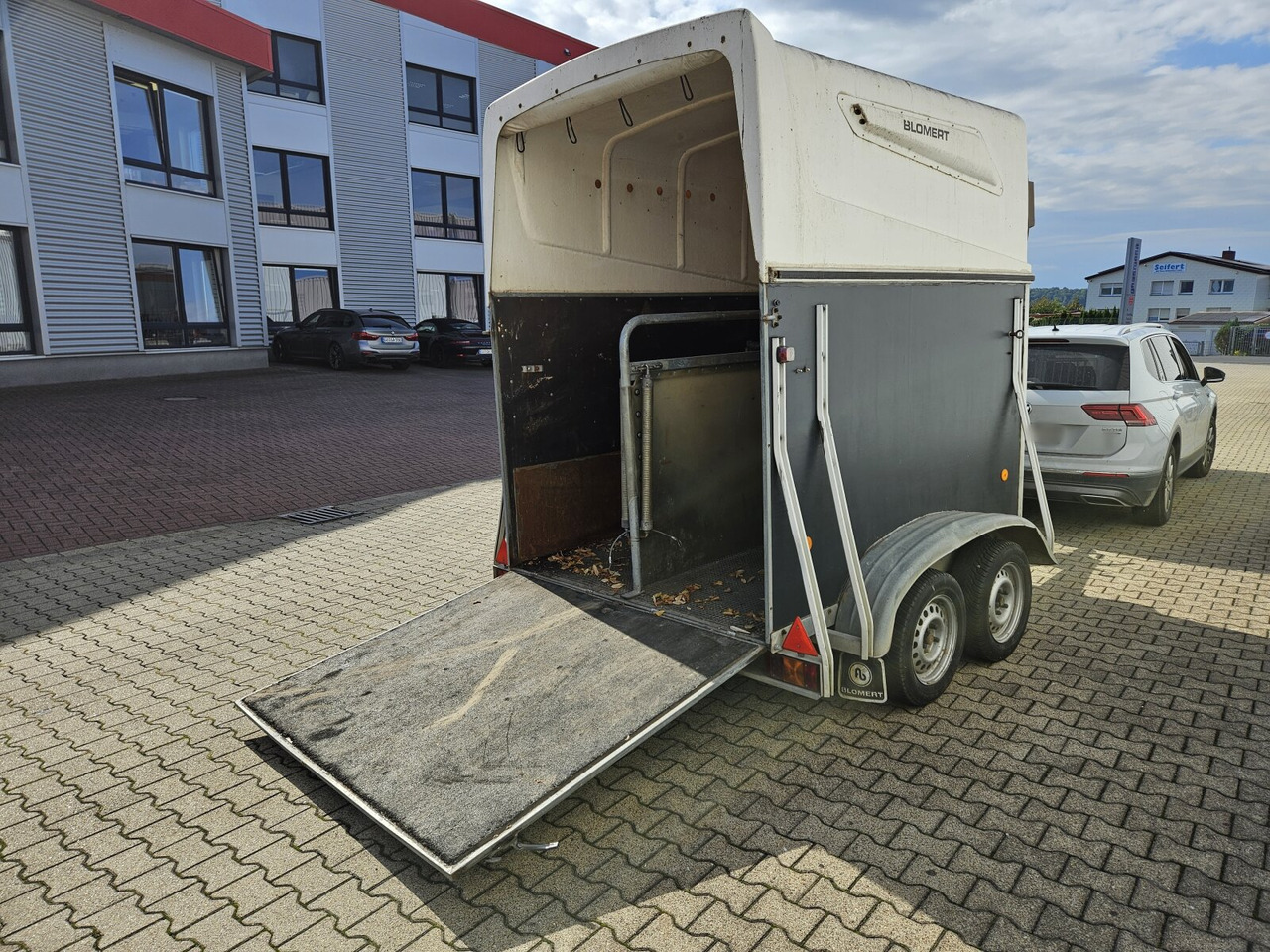 Trailer trasporto cavalli Blomert T2BPA Pferdeanhänger T2BPA Pferdeanhänger: foto 15 Trailer trasporto cavalli Blomert T2BPA Pferdeanhänger T2BPA Pferdeanhänger: foto 15